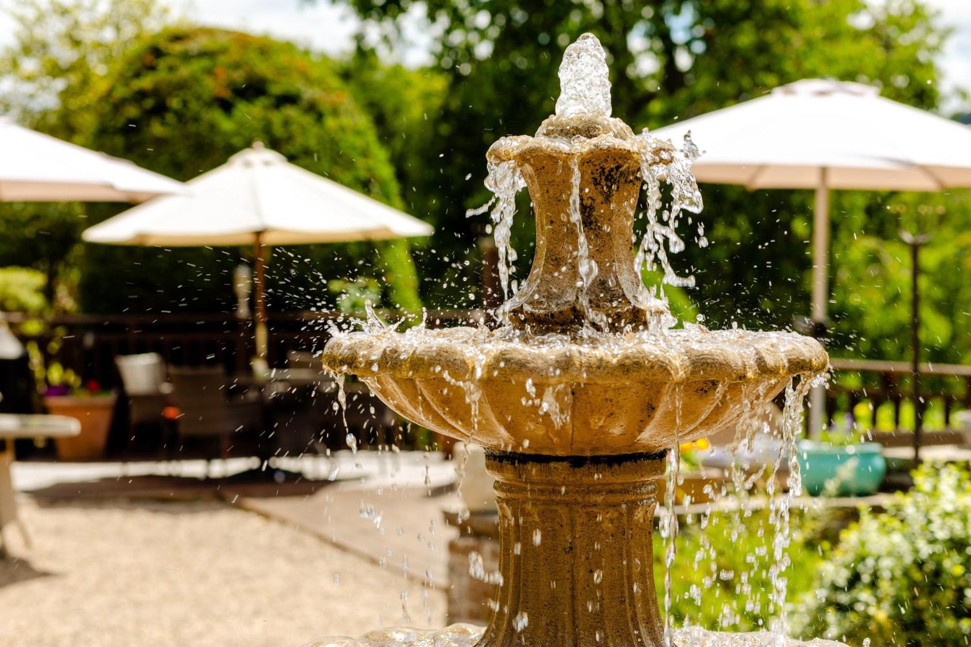 Peterstone Court Country House Restaurant & Spa Brecon Exteriör bild