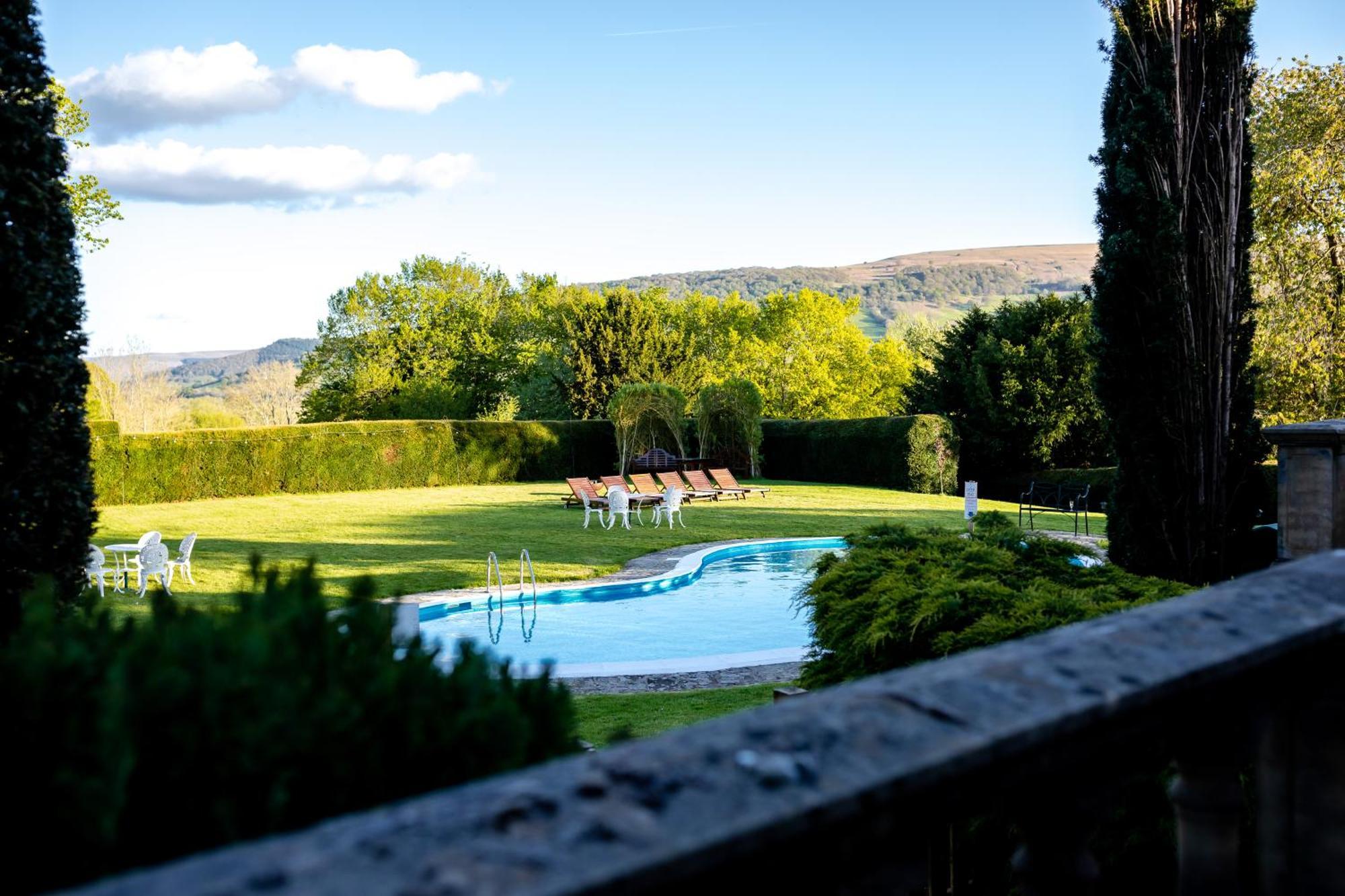 Peterstone Court Country House Restaurant & Spa Brecon Exteriör bild