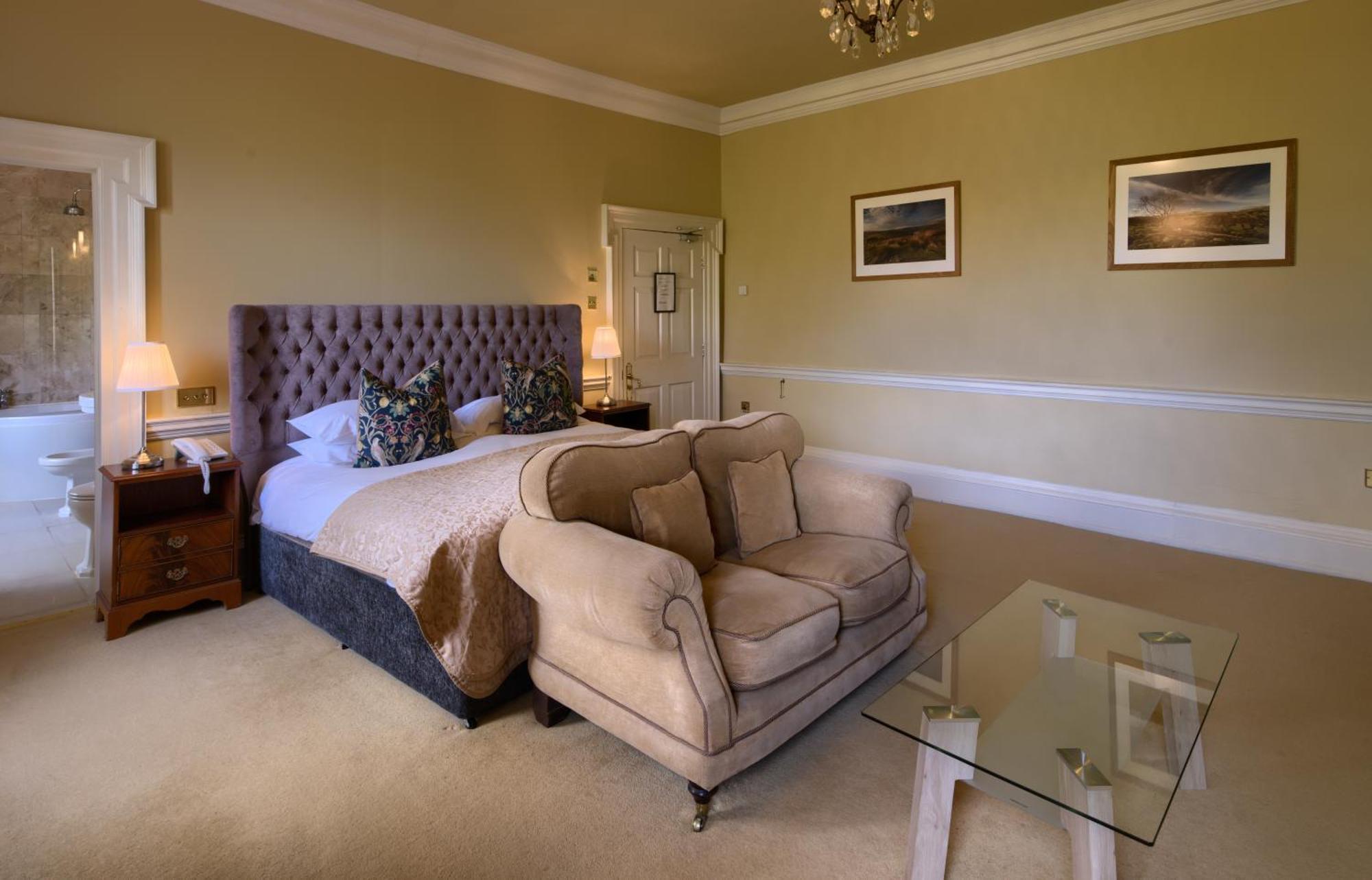 Peterstone Court Country House Restaurant & Spa Brecon Exteriör bild
